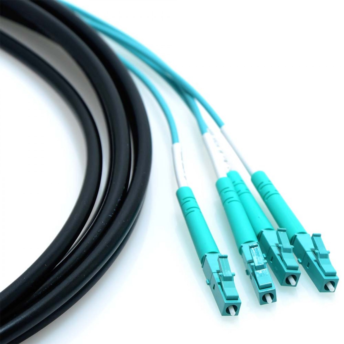 Lc оптика. Оптика кабель. Мультимод оптика. Fiber Optic Cable. Оптика кабель черный.